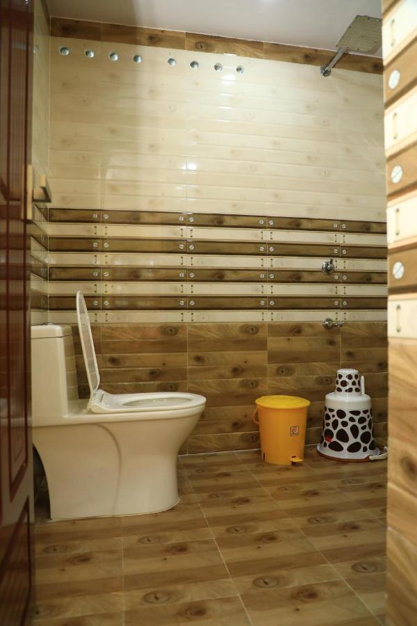 Water Gate Tourist Home And Resorts Mundrothuruth Bagian luar foto