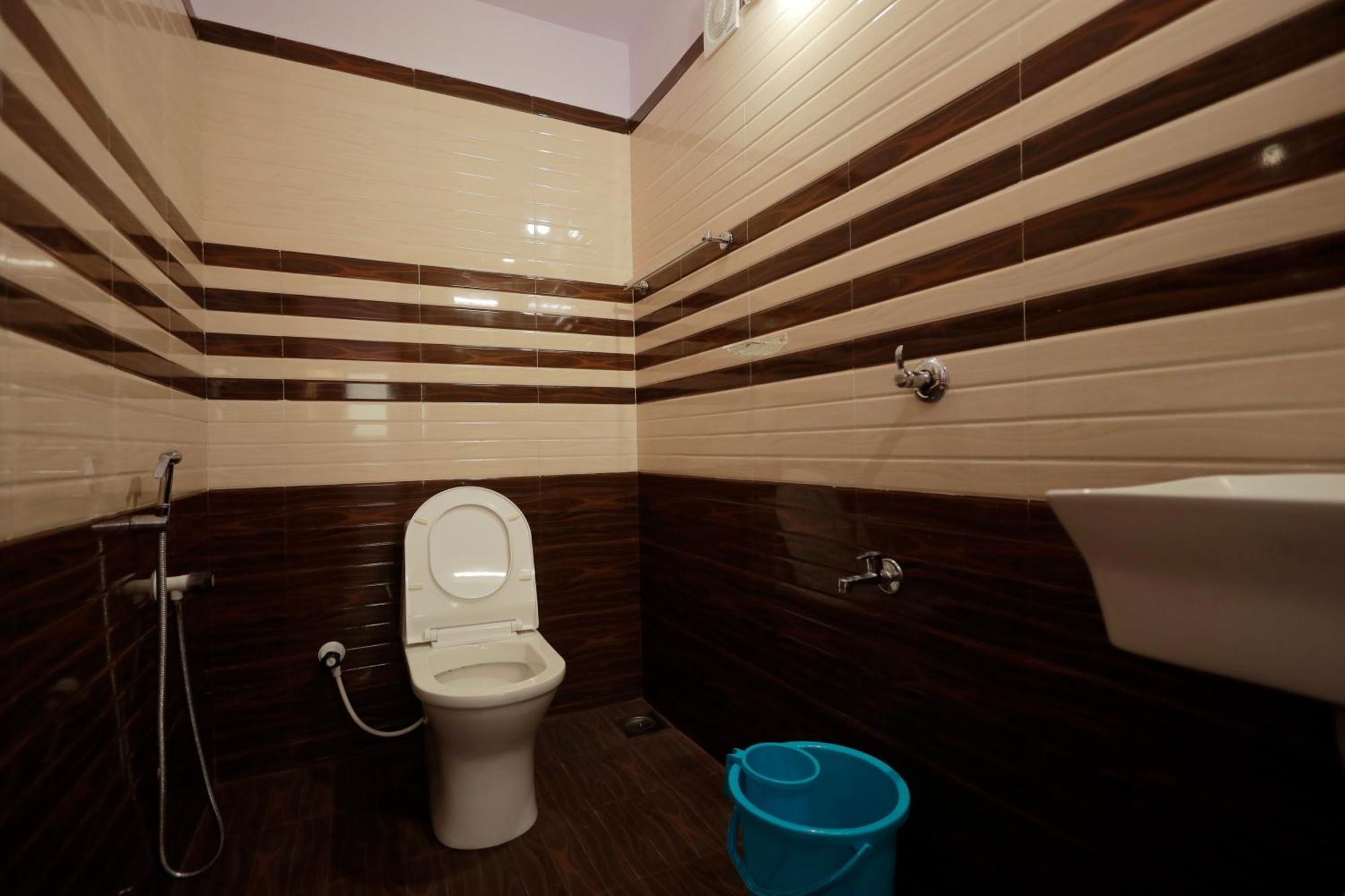 Water Gate Tourist Home And Resorts Mundrothuruth Bagian luar foto