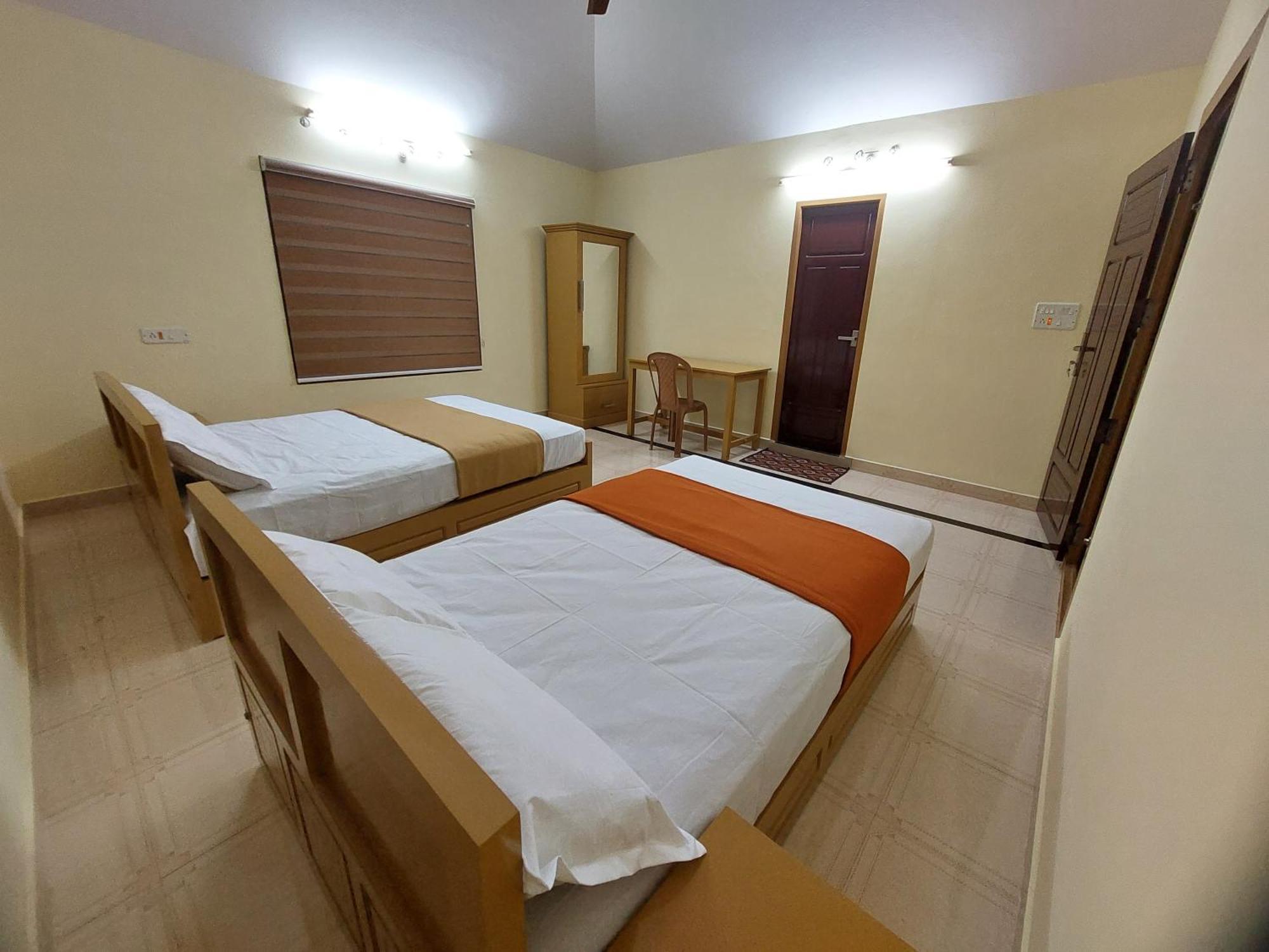 Water Gate Tourist Home And Resorts Mundrothuruth Bagian luar foto